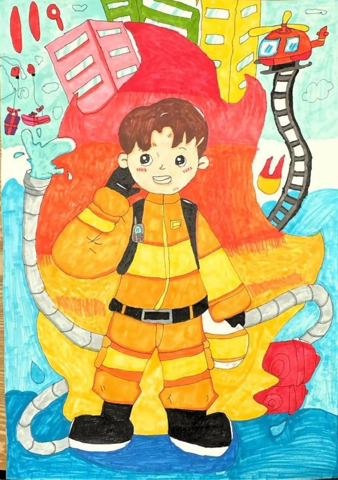 幼儿园“我眼中的火焰蓝”绘画图片（19）