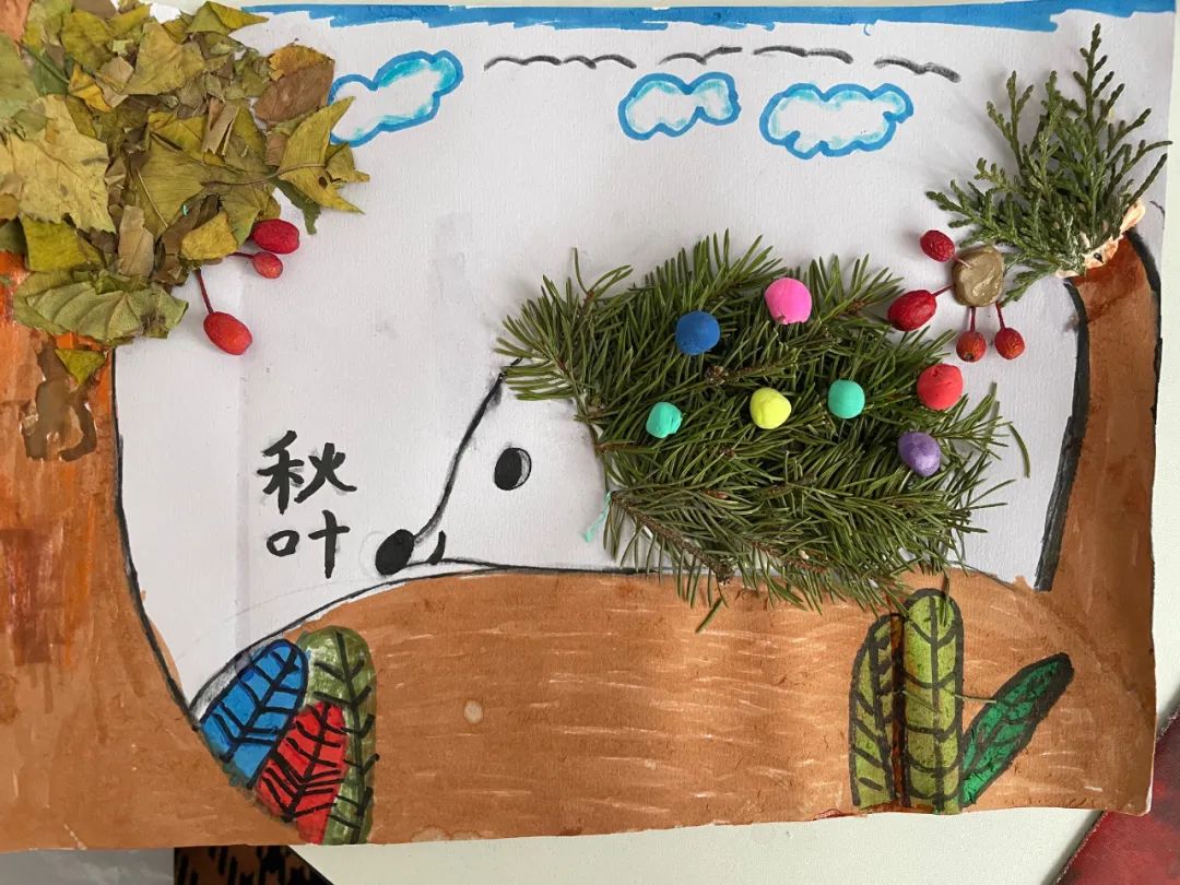 创意的秋天树叶贴画作品（12）
