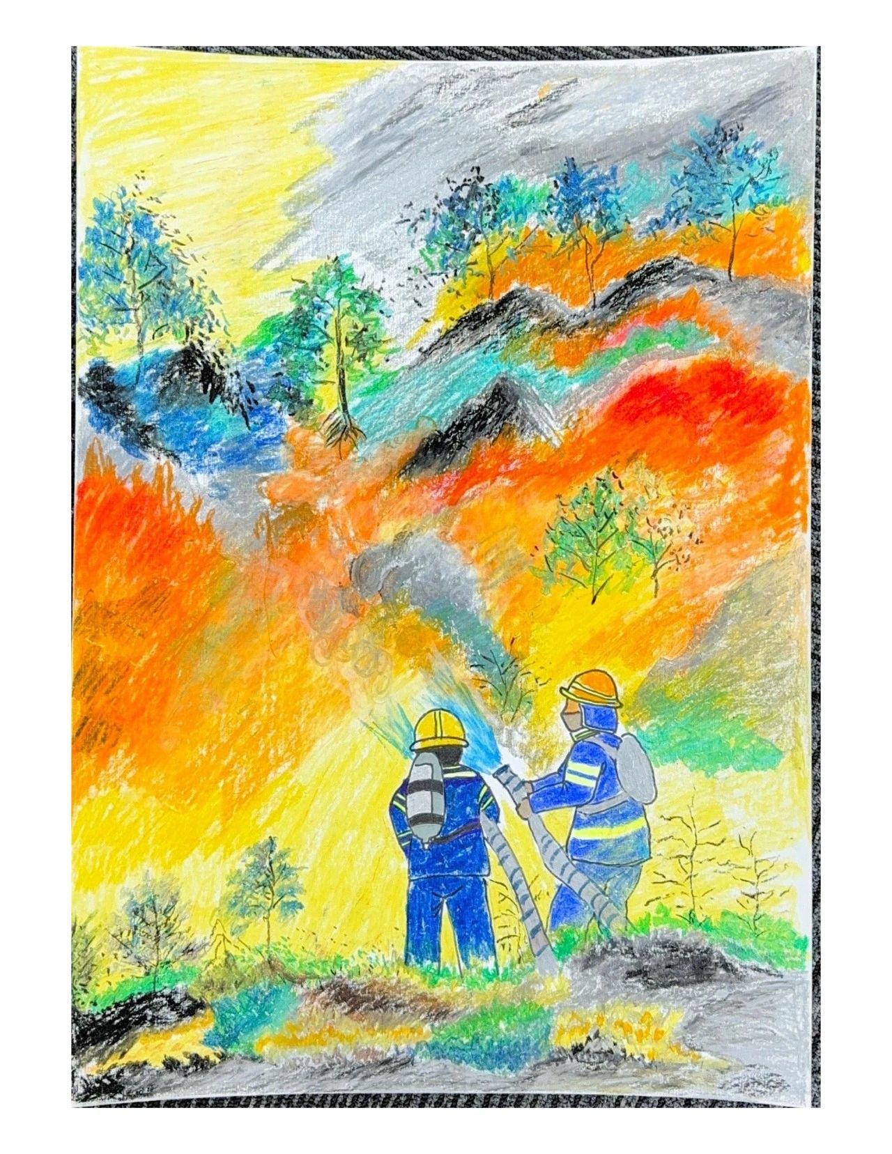 “火光英雄 消防勇士”消防安全一等奖画画作品（1）