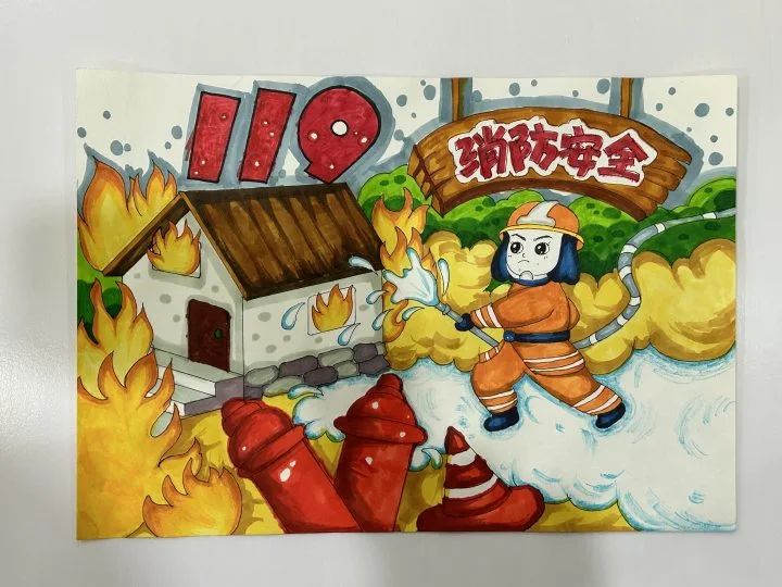 “勇敢消防员 心中火焰蓝”幼儿园画画作品（8）